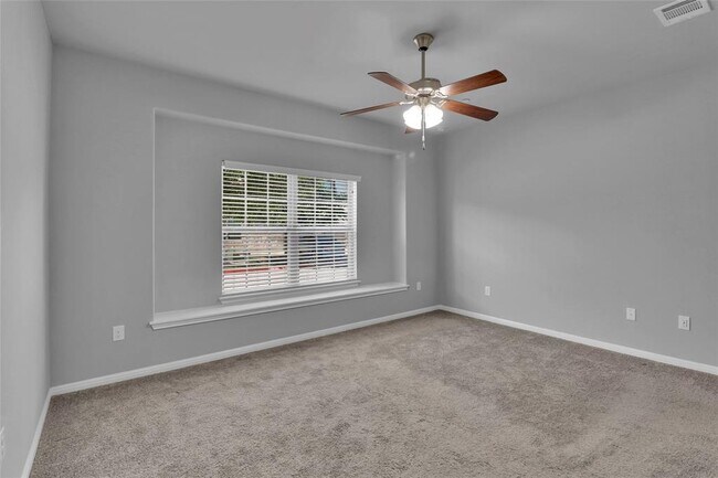 Building Photo - 1513 Catalan Rd