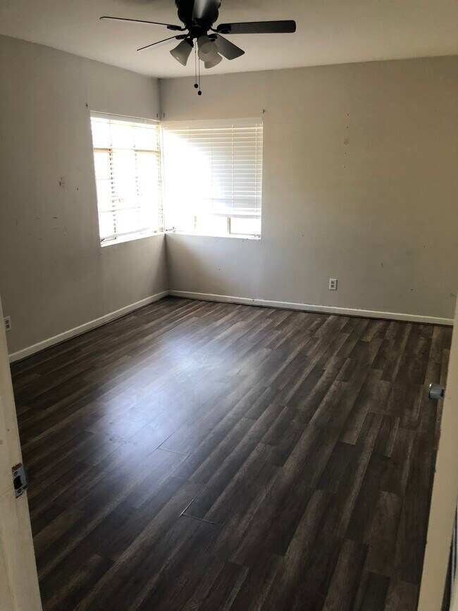 Front Bedroom - 4515 40th St