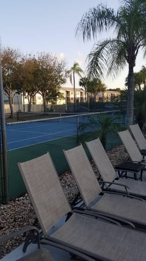 Building Photo - 600 Executive Center Dr