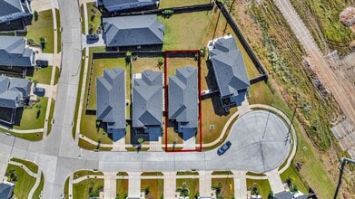 Building Photo - 21111 Vancherry Dr