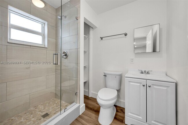 Building Photo - 6331 SW 62nd Terrace