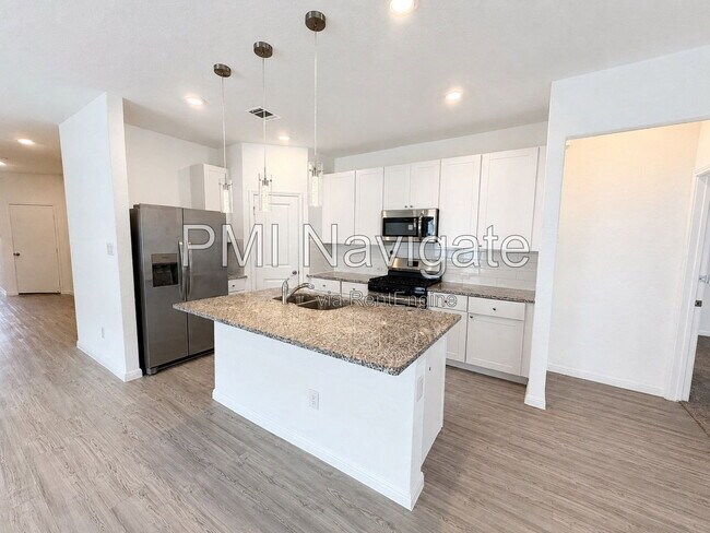Building Photo - 8706 Lamus Wheel