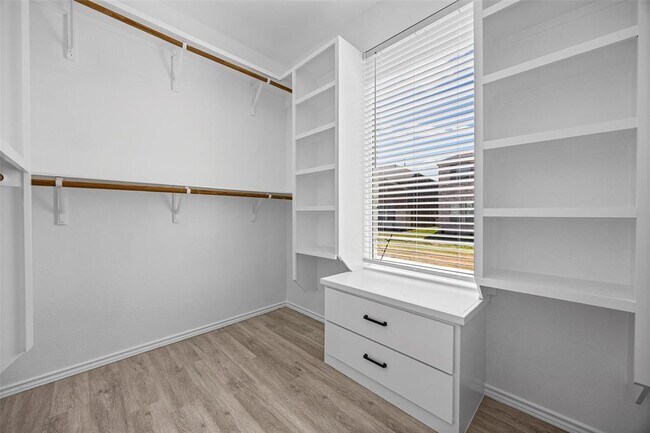 Building Photo - 17911 Prairie Falcon Wy