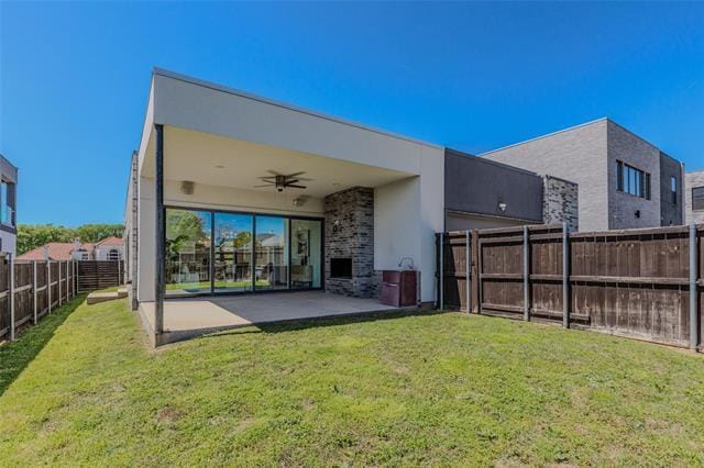 Building Photo - 9742 Sunset Dr