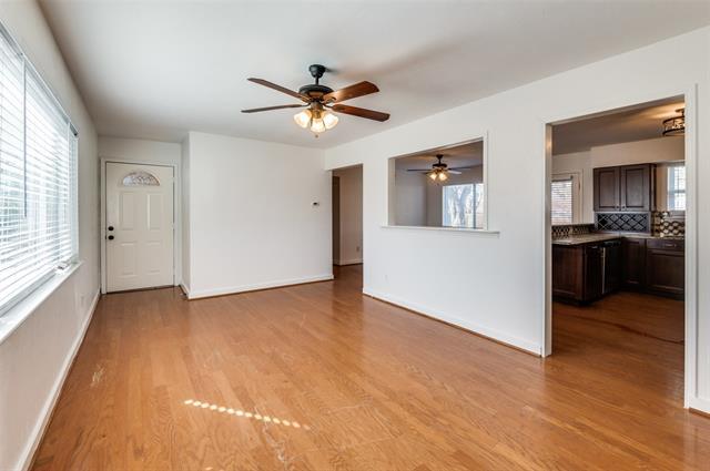 Building Photo - 14423 Sunrose Ln