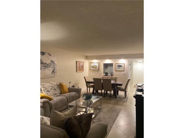 Primary Photo - 361 S Hollybrook Dr