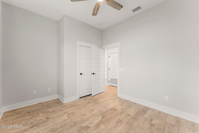 Building Photo - 201 N San Souci Blvd