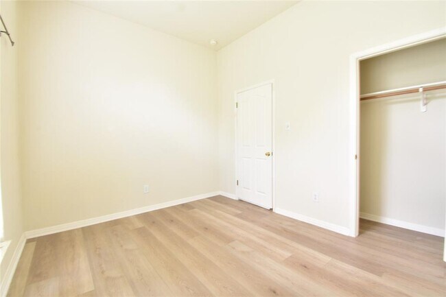Building Photo - 12720 Twisted Briar Ln