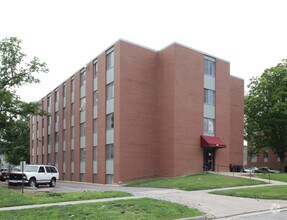 Building Photo - Capitol Hill Apartments