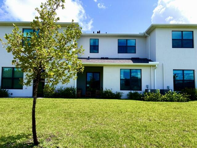 Building Photo - 14043 SW Thorens Dr