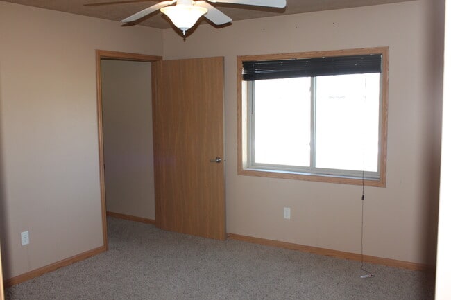 Building Photo - Five Sons Apartments