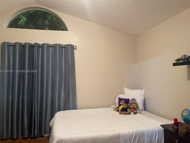 Building Photo - 13946 SW 90th Terrace