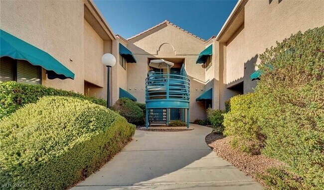 Primary Photo - 2180 Pinetop Ln