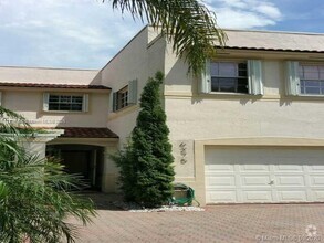 Building Photo - 6275 NW 109th Ave