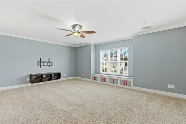 Building Photo - Welcome to Your Ideal Home: Where Luxury a...