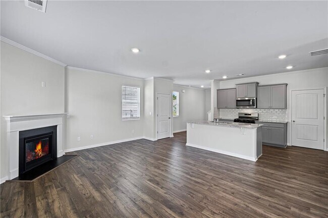Building Photo - 77 Grv Spgs Ct