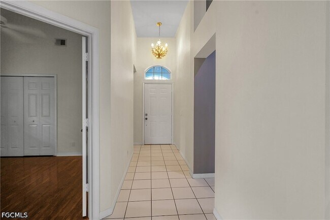 Building Photo - 22203 Seashore Cir
