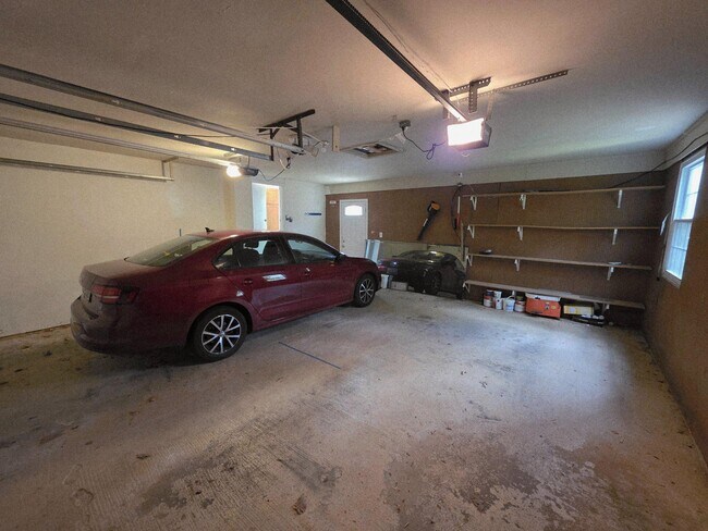 Building Photo - 8120 Paisley Pl