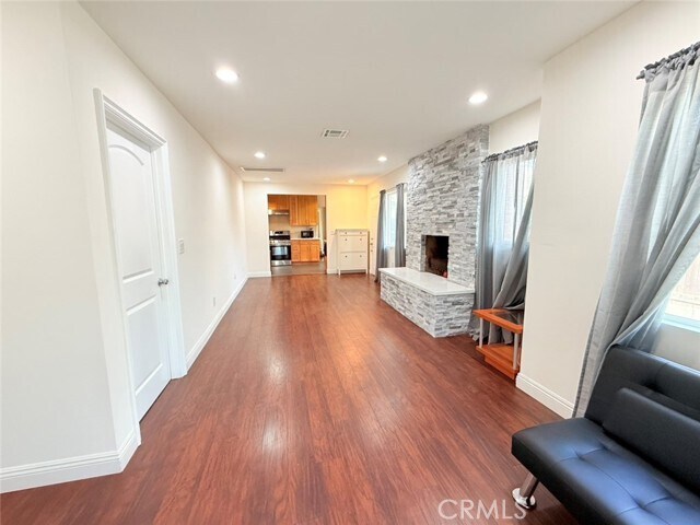 Building Photo - 4148 Lynd Ave