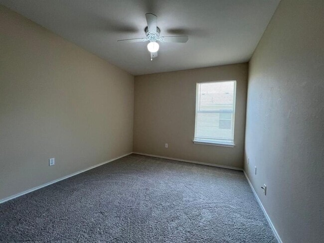 Building Photo - 209 Katy B Ln