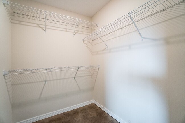 Building Photo - Beautiful 3/2 Energy Efficient 1 Story Att...
