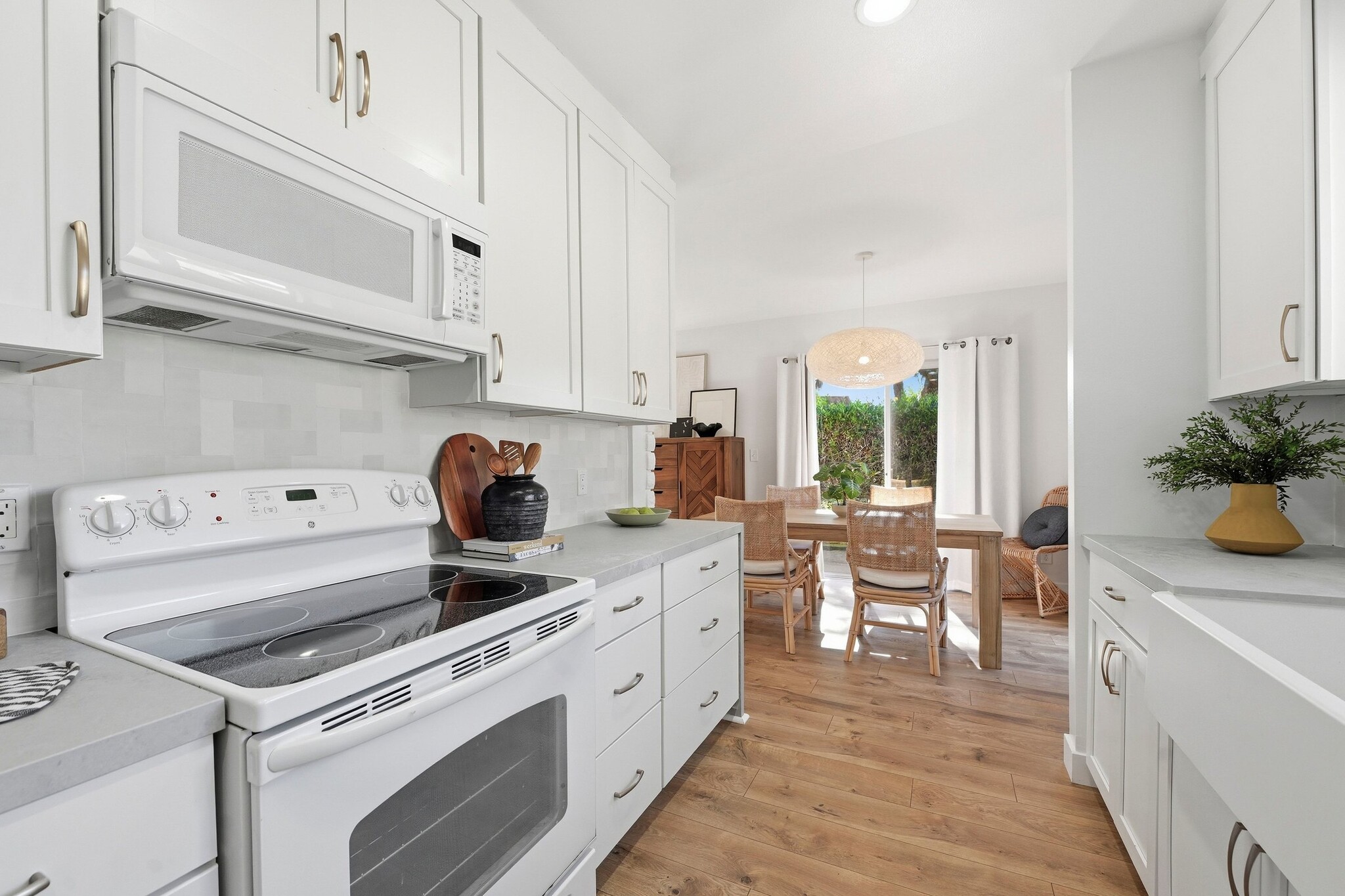 Building Photo - 7021 Estrella de Mar Rd