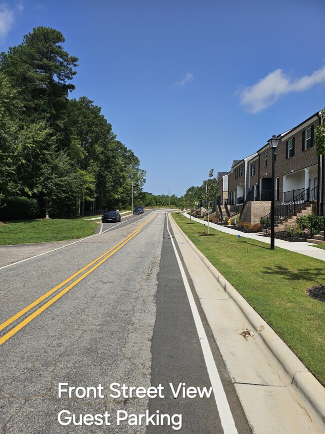 Building Photo - 589 Forestville Rd