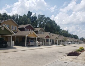 Building Photo - 12356 Village Maison Dr