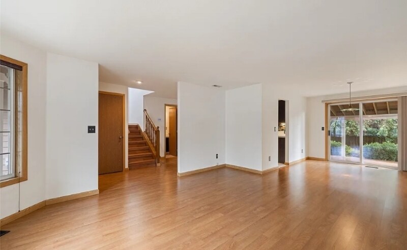 Building Photo - 5708 204th St Ct E