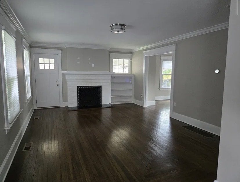Building Photo - 30 Maplewood Rd