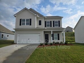 Building Photo - 142 Hadley Wy