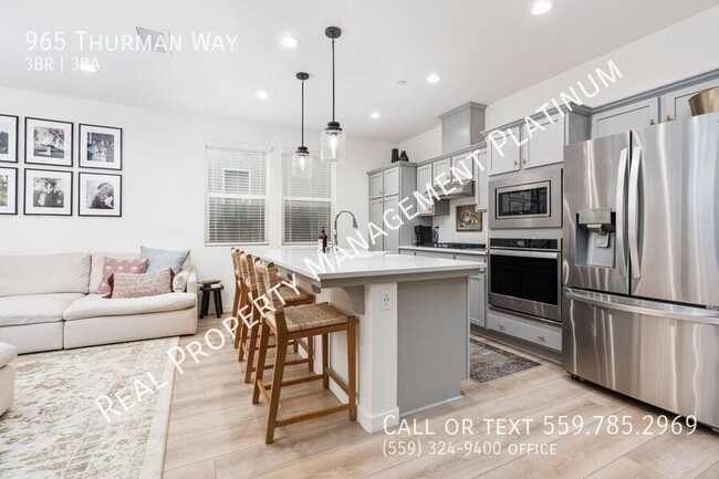 Building Photo - 965 Thurman Way