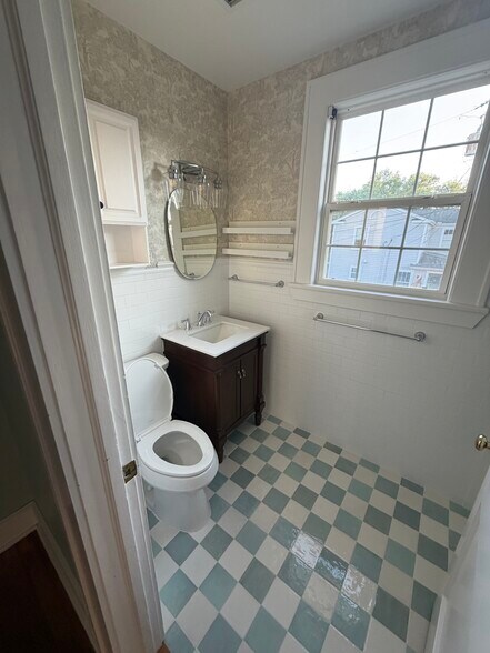 bathroom - 17 8th Ave