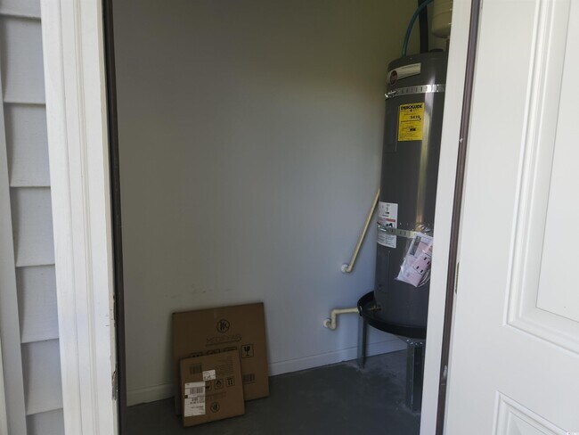 Building Photo - 174 Sea Shell Dr