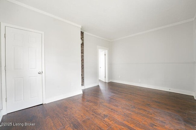 Building Photo - 1312 Lillian Ave