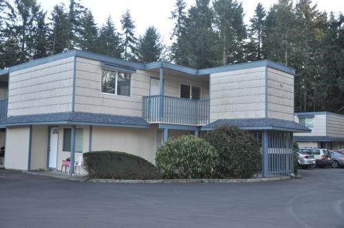 Building Photo - Fort Steilacoom Apartments