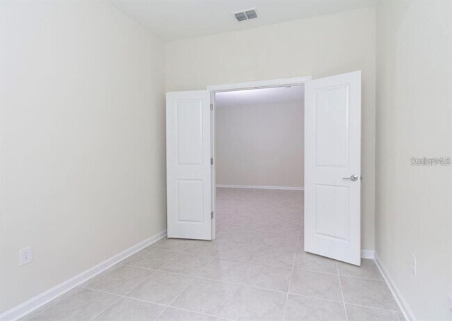 Building Photo - 16451 Glassy Loch Loop