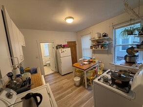 Building Photo - 3bed 2bath in Cambridge 9/1