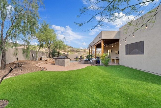 Building Photo - 3314 W Here to There Dr