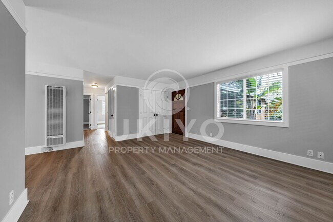 Building Photo - 620 Alcatraz Ave