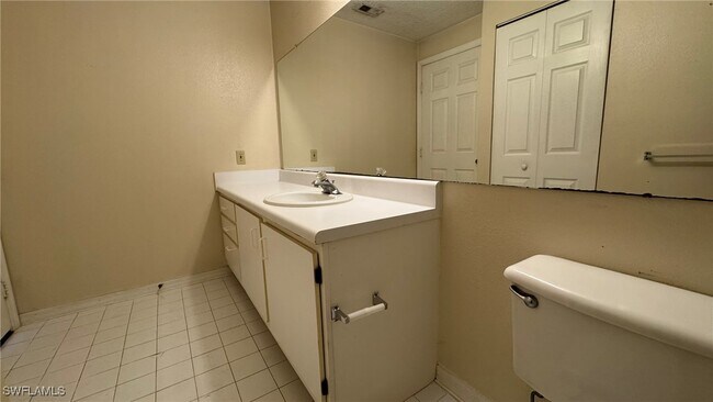 Building Photo - 11490 Villa Grand