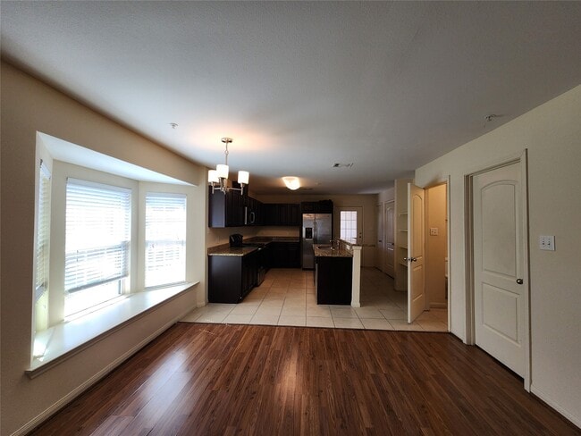 Building Photo - 1714 Doyle Ct