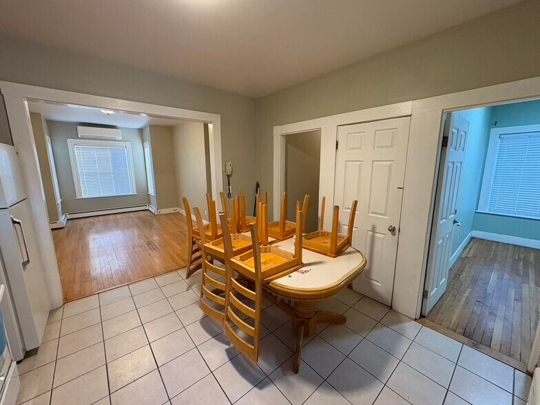 Building Photo - 24 Washington Ave