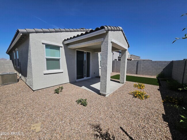 Building Photo - 33723 Blackwell Dr