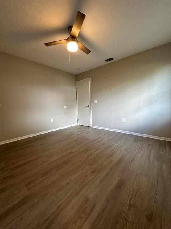 Building Photo - 147 Almond Rd