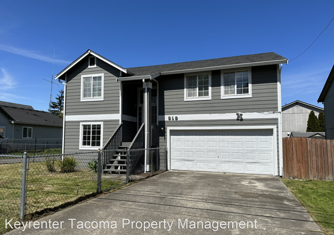 Primary Photo - 4 br, 3 bath House - 319 E 96th St