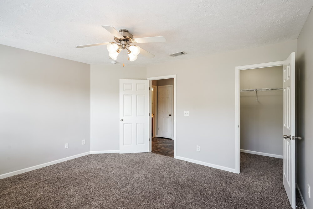 Building Photo - 1428 Sprucedale Dr