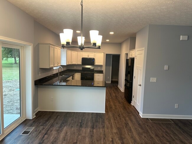 Building Photo - 4061 Main St