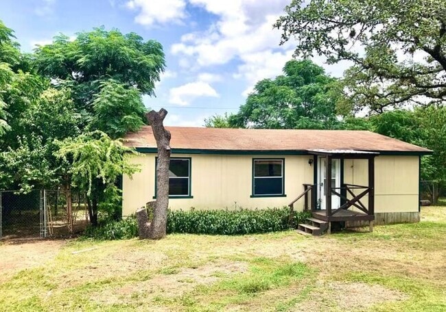 Building Photo - 1103 Lipan Trail