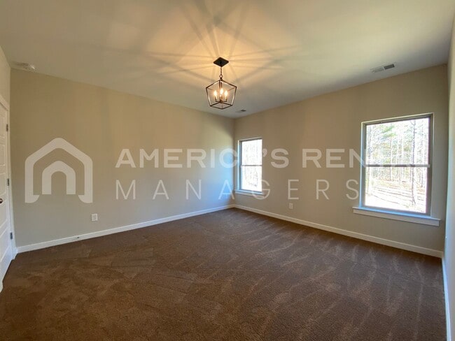Building Photo - 308 Lakewood Ln